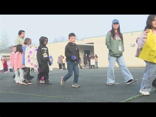 Local students celebrate MLK Jr. in honorary walk | Sacramento City Unified School District