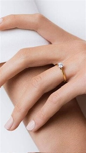 ✨ Welcome to our Glasgow workshop — where the magic happens! ✨ From ring resizing and jewellery repairs to watch servicing and refurbishment, our expert goldsmiths and accredited watchmakers are here to keep your treasures looking their best for a lifetime. 💍⌚ #fraserhart #watchrepair #jewelleryrepairs | Fraser Hart