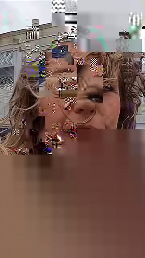 Cabovers everywhere! Loading up a classic Ford CL9000 and sending it off to be restored. #nastalgia #cabover #ford #trucking #truckinglife | Dauminique Fisher