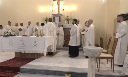 Θεία Λειτουργία του ΑΓΙΟΥ ΜΥΡΟΥ (ΕΥΛΟΓΙΑ ΤΩΝ ΕΛΑΙΩΝ) στο Κίνι - Aigaio 360