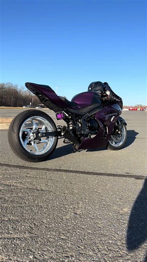 Suzuki GSX-R1000: The Ultimate Sport Motorcycle Review