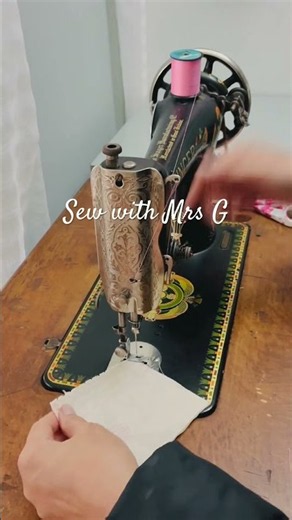 Zigzag using vintage or antique sewing machines #singer66 #singer99 #singer27 #singer15 #vs2 #sewing