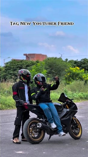yotuber friend...#blogger #banny #funnyvideo #rider #ridersrepublic