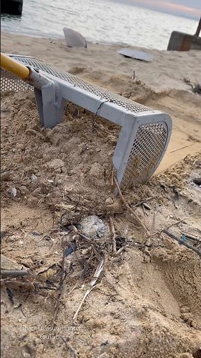 GOLD PROSPECTOR Finds a REAL Gold Bracelet with Crystals! Unbelievable Treasure #beachcleanup