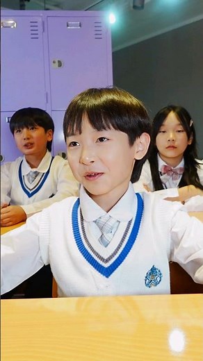 Beatbox Lesson in School 🏫