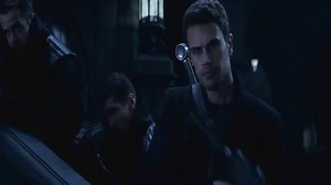 فیلم جهان زیرین: جنگ‌های خونینUnderworld: Blood Wars 2016