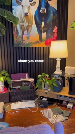 Desk tour of my Bible journaling space | cozy desk setup