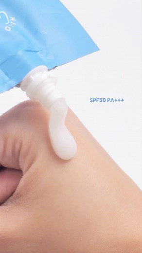 Hello Glow Ultralight Matte Sunscreen - Sun-Kissed Skin Protection