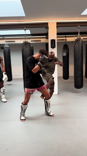 Mastering Dutch Kickboxing Techniques for All Levels