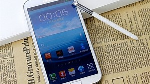 Çift SIM girişli Galaxy Note II ortaya çıktı