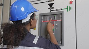 Engineers check control systems for the proper functioning of critical components such as air conditioning ducts, compressors, HVAC compressors, water tanks, and fire control systems.
