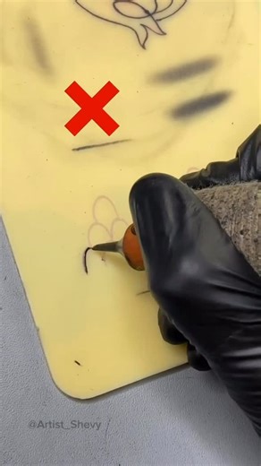 AXON_tattoo-official on Instagram: "🎥 AXON Tattoo Tutorial – Scale Texture Mastery (Fish & Snake) Post Caption (Professional / Educational Style): Mastering scale textures isn’t about speed — it’s about control, depth, and consistency. In this tutorial, we break down how to create realistic fish scales and snake scales using proper needle angles, layering techniques, and smooth hand movement for clean, natural flow. ✔ Correct needle depth for crisp edges ✔ Shading direction for natural scale ov