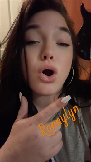 You look so good in love - George Strait - (covered by RONNYLYN) #singing #cover #ronnylyn