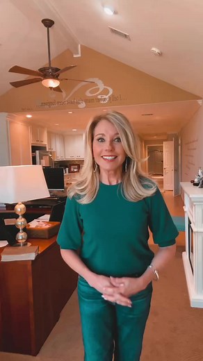 Living Proof Live 2024 is coming! Each year, @livingproofministries puts on several live events where you can study Scripture, worship with other believing women, and deepen your faith! What Living Proof Live looks like: - Two days (always Friday night through Saturday) - Teaching from Scripture by @bethmoorelpm - Worship with @travcott and team Living Proof Live is a wonderful opportunity for you to deepen your faith in Christ and your relationships with other women! Bring your daughter, your m