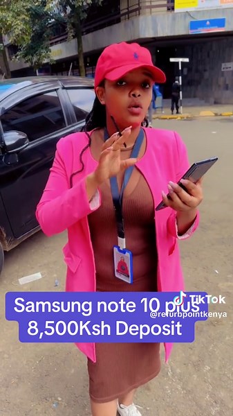 Get the Samsung Note 10 Plus: High-End Phone on a Budget