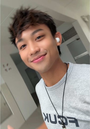 Embrace Sweater Weather: Tips for Staying Cozy