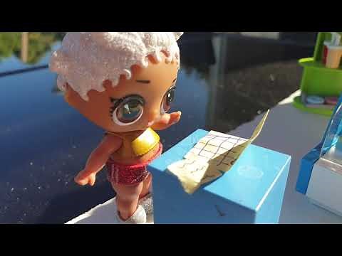 Chloe en français présente une histoire Poupée Lol : les poupées Lol en vacances ! ( partie 1)