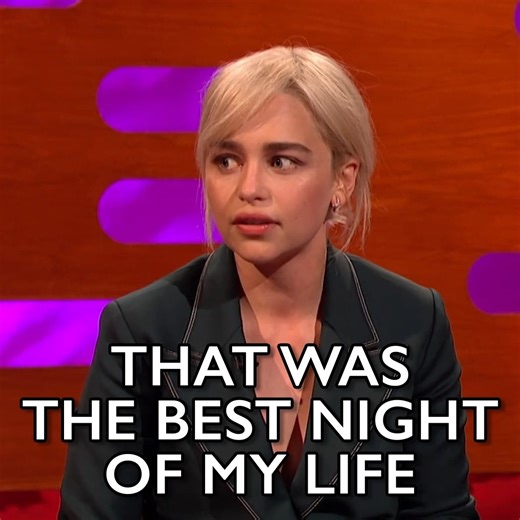 Who KNOWS what would have happened if that auction ended differently!🤭 #EmiliaClarke #BradPitt #SecretInvasion #GameOfThrones | The Graham Norton Show