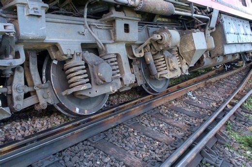 No injuries after Conrail cargo train derails in N.J.