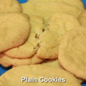 CHRISTMAS COOKIES Don't know what to bring to the family cookie exchange this year? Here's what we brought! FULL RECIPE: https://youtu.be/EIHP2c_t4aM | Easy