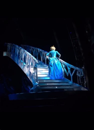 Chelsea Franko as Elsa, July 2016 Stair Climb, Let It Go Frozen Live at the Hyperion 👑🌬️🩵