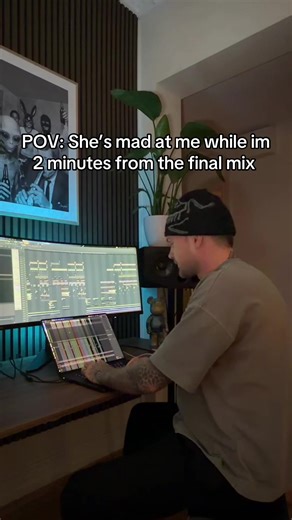 Chill Moments with Music Production and Techno Beats