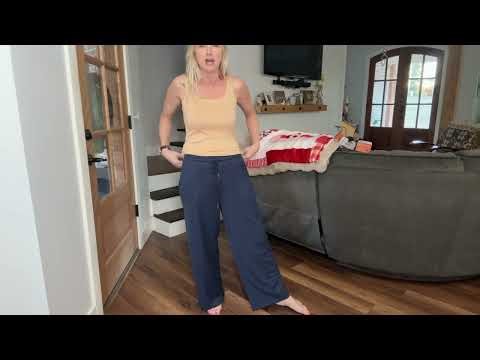 Details of straight leg sweatpants & how they fit, LOVE! #athmile #shopwithme #teacherfashion