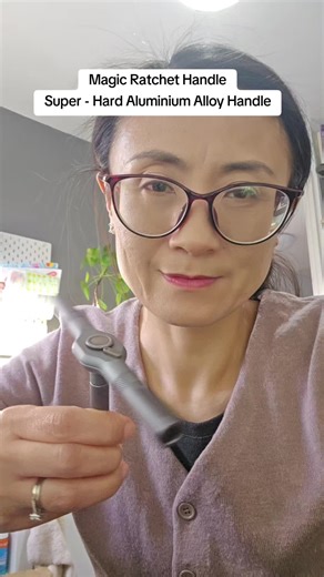 24 in 1 magnectic screwdriver set. Great quality. #TikTokMadeMeBuyIt #toolsets #screwdriver #diy #diytool