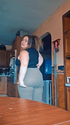 Here's a 4 pack from Amazon or run over to my tiktok shop show case to get the halara brand !!! #leggings #ButtLifting #minicontentcreator #engagementisthekey #f4f #goodvibesonly #comfyleggings | Mama D's TikTok/ Amazon reviews
