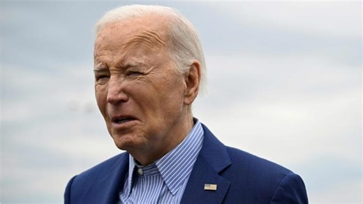 ‘Where do you want me’: Joe Biden needs help from handlers on where to stand