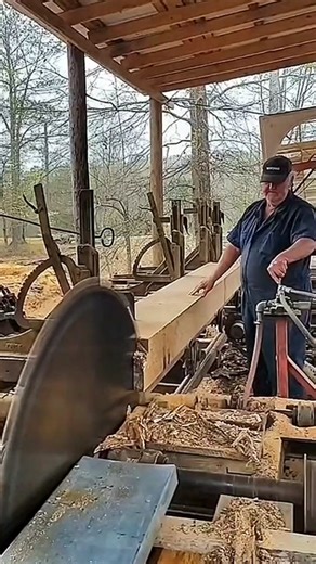 Woodworking Techniques with Large Circular Saw