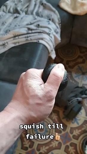 Rover on Instagram: "200 days comparison on yutub : RelentlessRoger👈🏿 Click on what you think will be the least clicked on"