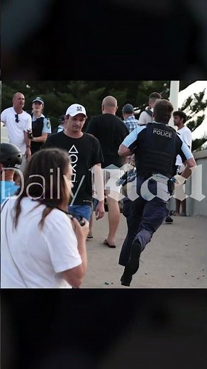 Multiple casualties after gunmen open fire at Sydney's Bondi Beach | Daily Mail