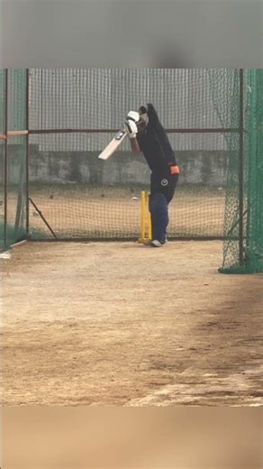 Clean striking and solid technique in nets | Inside Edge