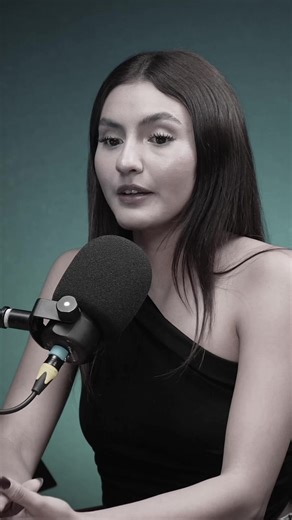 Episodio completo con Feranda Roos Disponibles en mi perfil. Disfrútalo completo en YouTube, Spotify Desde el Fondo. Suscríbete para disfrutar de este y más contenidos. #niunamenos💜 #justicia #fyp #viral @FerRoosmakeup