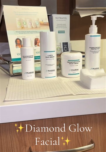 Our Diamond Glow Facial exfoliates, extracts and infuses the skin for an instant glow. Call our office to book your first treatment (818)981-2050✨