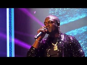 Akon LIVE, Smack That, Nov.2022, Up Close!