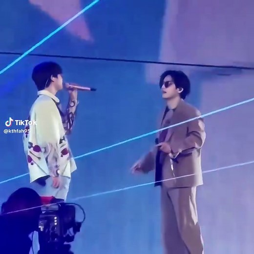 Stylish BTS Dance Practice with Taehyung and Seokjin