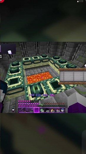 BastiGHG finds an End portal with 7 eyes 👀 🤯 #bastighg #minecraft #gaming
