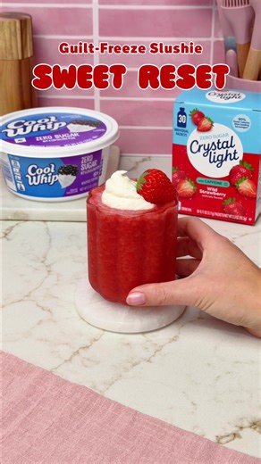 Guilt-Free Strawberry-Cream Slush Recipe to Enjoy