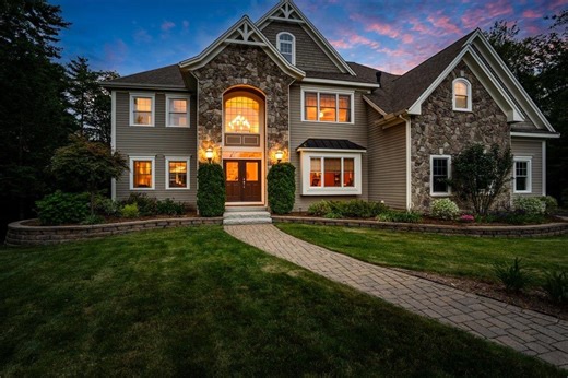 74 Settlers Ct, Bedford, NH 03110 - MLS 5047420 - Coldwell Banker