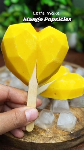 This heart ice cream is made with only 2 ingredients. ❤️🍦|summer recipe #food