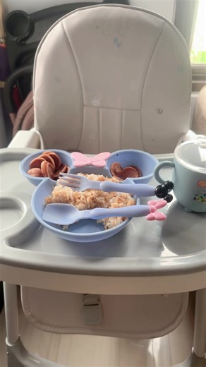 ‘ Alat makan yg anakku pake🥰 bikin si kecil makin lahap makannya😍 no drama” ya bun🤫