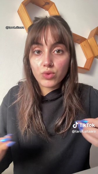 Aprender Tarot: 3 Ejercicios Efectivos