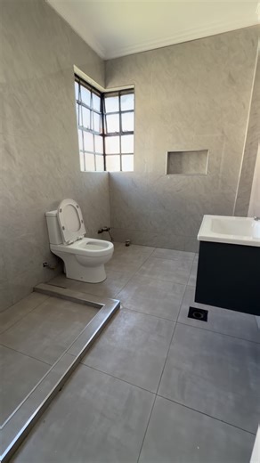 USAFI PRO CLEANING on Instagram: "If you want to move into a sparkling house 🏠 hit us up We do deep cleaning before moving"