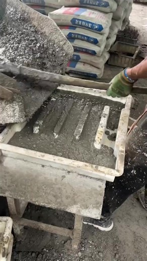 Durable Cement Leakage Cover Mold for Efficient Drainage
