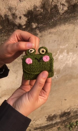 crochet airpod case💚 dm to order(insta:crochetcloud_05) #deliveryallovernepal🇳🇵 #airpodcase #fyp #crochet #handmadewithlove