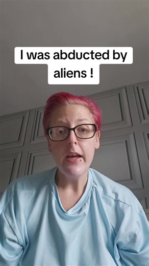 Im finally allowed to share my story with you about how I was abducted by aliens and gave birth to an alien child 🤣 enjoy my story time hahahaha (Its a skit btw shush) 🤫 #aliens #alienabduction #aliensubject