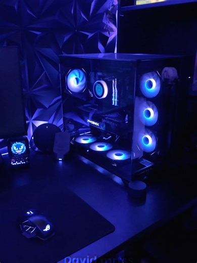 Lian Li O11 Chrome: Ultimate Gaming Setup Review