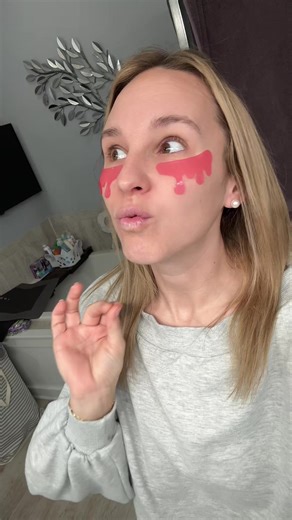 Rachael Harris ✨ (@rachieeelaine)’s videos with original sound - Rachael Harris ✨